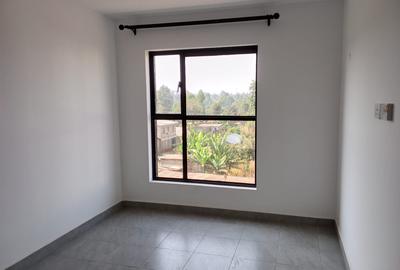 Studio Apartment with En Suite at Kirawa Road - 4