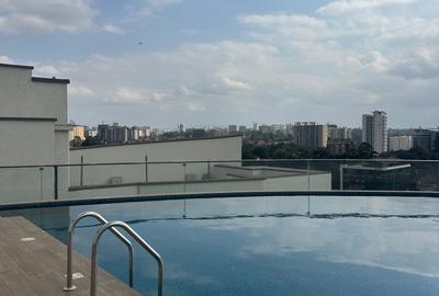 4 Bed Apartment with En Suite in Riverside - 2
