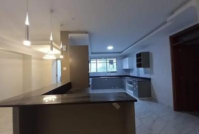 5 Bed Apartment with Swimming Pool in General Mathenge