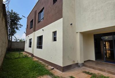 4 Bed Villa with En Suite at Ruaka - 2