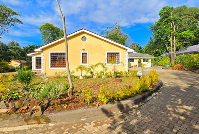 5 Bed House with En Suite in Loresho