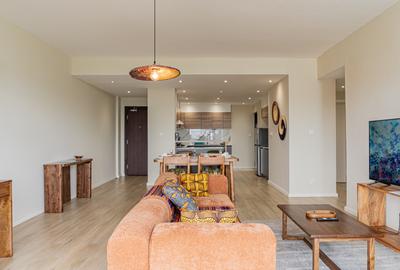 Serviced 2 Bed Apartment with En Suite at Riverside Drive
