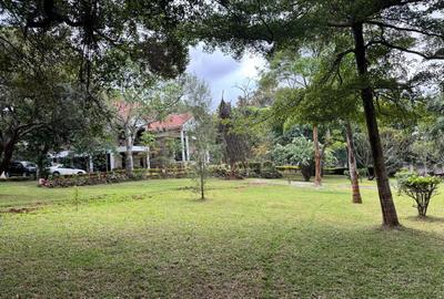 4 Bed House at Near Giraffe Centre - 3