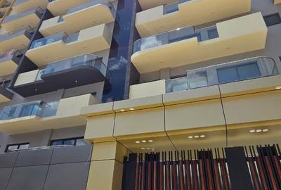3 Bed Apartment with En Suite in Parklands