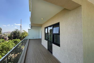 3 Bed Apartment with En Suite in Kileleshwa - 2