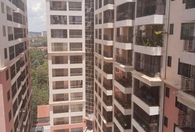 3 Bed Apartment with En Suite in Lavington