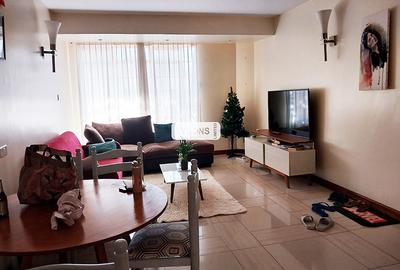 3 Bed Apartment with Parking in Riverside - 2
