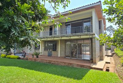 5 Bed House with En Suite at New Kitisuru - 3
