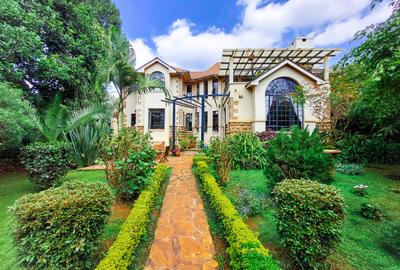 4 Bed House with En Suite at Nairobi - 2