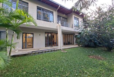 3 Bed House with En Suite at Nyari