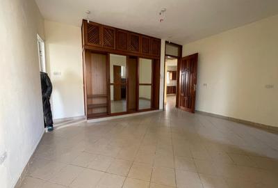 Serviced 2 Bed Apartment with En Suite in Shanzu - 4
