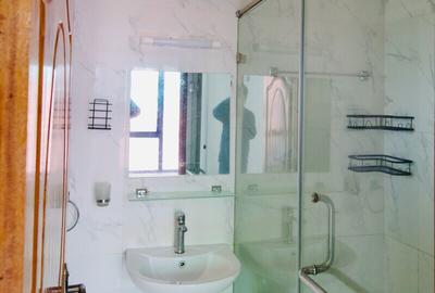 1 Bed Apartment with En Suite at 2026-411 1 Bed