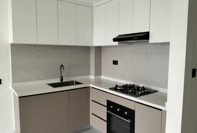 1 Bed Apartment with En Suite in Riverside - 4