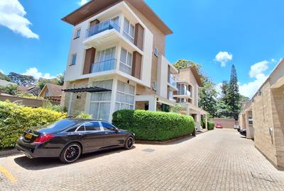 4 Bed Townhouse with En Suite at Karbaserian Avenue - 4