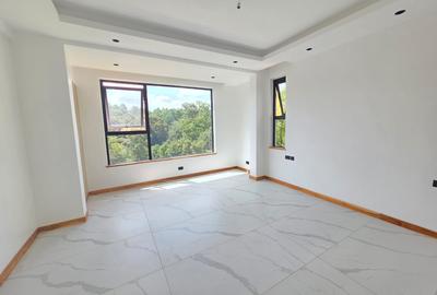 Serviced 2 Bed Apartment with En Suite in Spring Valley - 4