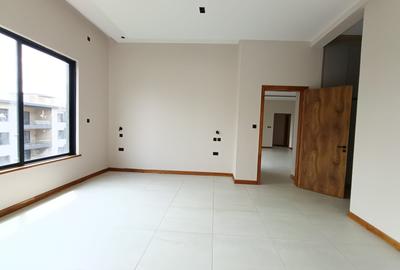4 Bed House with En Suite in Loresho - 4