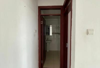 1 Bed Apartment in Kilimani - 4