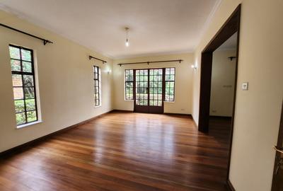 5 Bed Villa with En Suite in Karen - 2