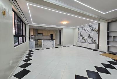 4 Bed Townhouse with En Suite in Runda - 3