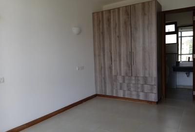2 Bed Apartment with En Suite in Westlands Area - 4