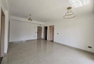 Serviced 2 Bed Apartment with En Suite at Northlands - 3