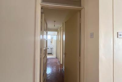 Serviced 2 Bed Apartment with En Suite in State House - 4