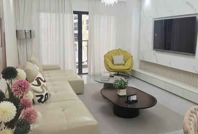 Serviced 3 Bed Apartment with En Suite in Kilimani