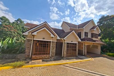 4 Bed Townhouse with En Suite at Rosslyn Lone Tree Estate Rd - 4