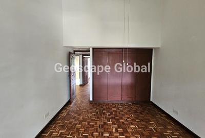 4 Bed House with En Suite in Muthaiga - 4