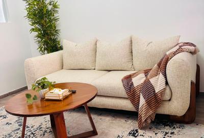 Serviced Studio Apartment with Gym at Tabere Drive