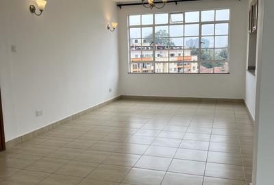3 Bed Apartment with En Suite at 2026-438 3 Bed - 4