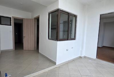 3 Bed Apartment with Swimming Pool in Parklands - 4