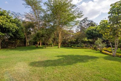 5 Bed House with En Suite in Karen - 3