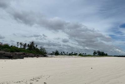 2 ac Land in Bofa