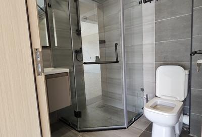 2 Bed Apartment with En Suite at Lavington - 4