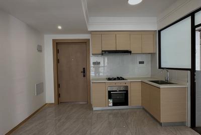1 Bed Apartment with En Suite at Othaya Road - 2