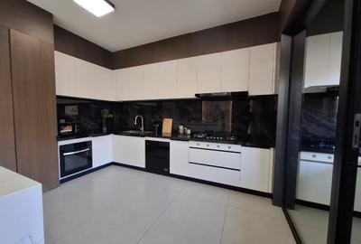 4 Bed Apartment with En Suite in Kilimani - 2