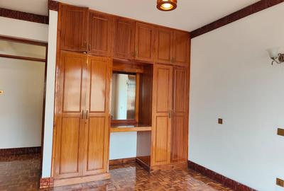 3 Bed Apartment with Backup Generator in Riverside - 2