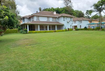 Commercial Property with Service Charge Included at Gigiri Crescent - 2