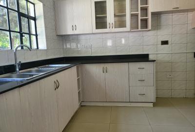 5 Bed House with En Suite in Tigoni - 4