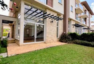 4 Bed Townhouse with En Suite in Lavington - 3