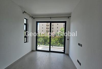 2 Bed Apartment with En Suite in Brookside - 2