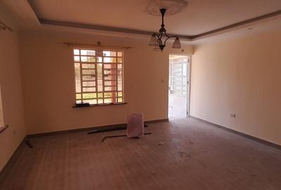 3 Bed House with En Suite at Rimpa - 4