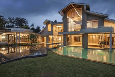 5 Bed House with En Suite at Magnolia Hill Lakeside - 3