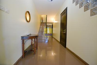 4 Bed Townhouse with En Suite in Brookside - 3