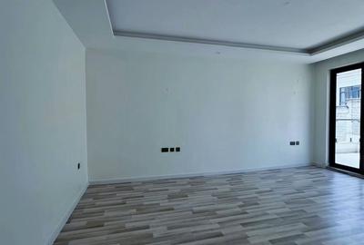 5 Bed Townhouse with En Suite in Lavington - 4