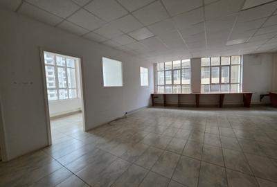 960 ft² Commercial Property with Backup Generator at 3Rd Avenue - 4