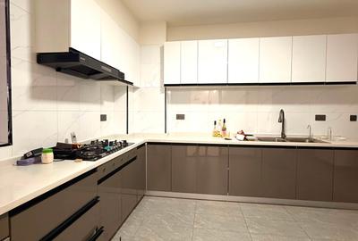 3 Bed Apartment with En Suite in Kileleshwa - 3