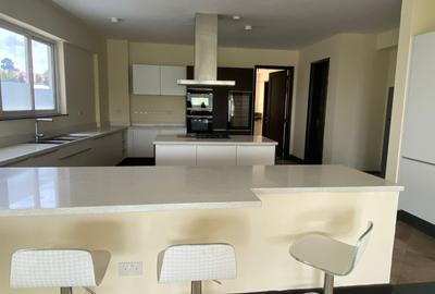 3 Bed Apartment with En Suite at Westlands - 3