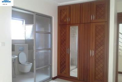 3 Bed Apartment with En Suite at Nyali - 4